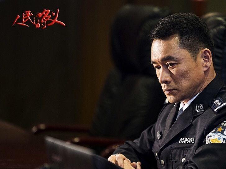 回顾丁海峰娶大他2岁的初恋妻子患癌后放弃事业守在她身边