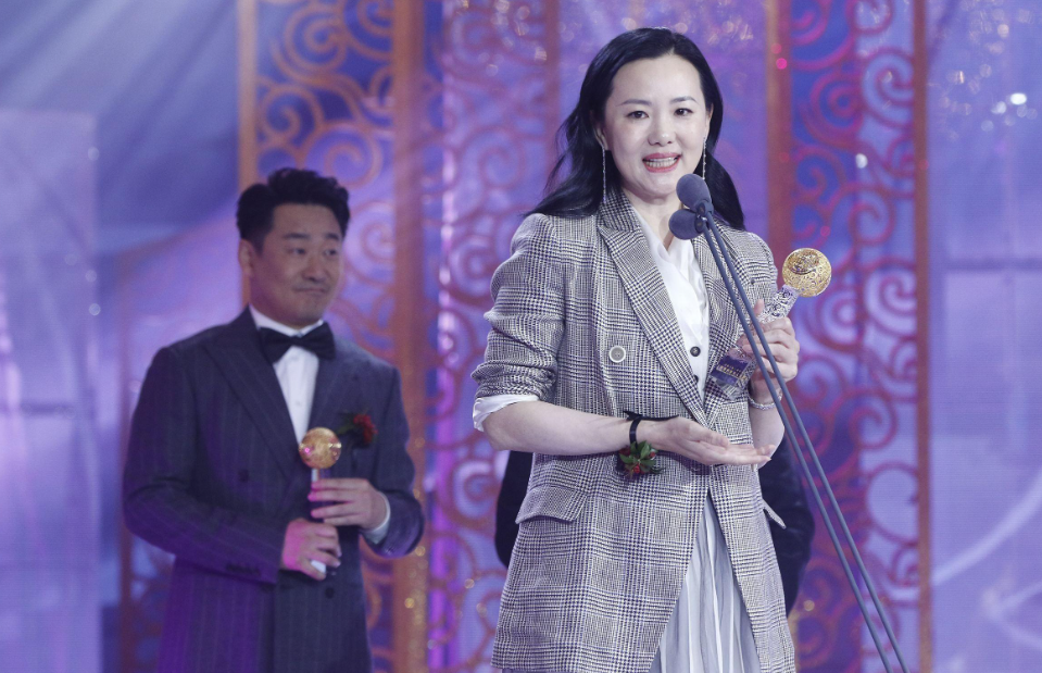 初入演艺圈结识栾树
