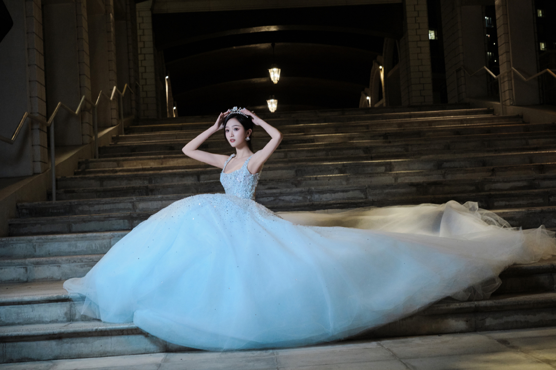 吴宣仪白色婚纱裙,浪漫甜美 #吴宣仪