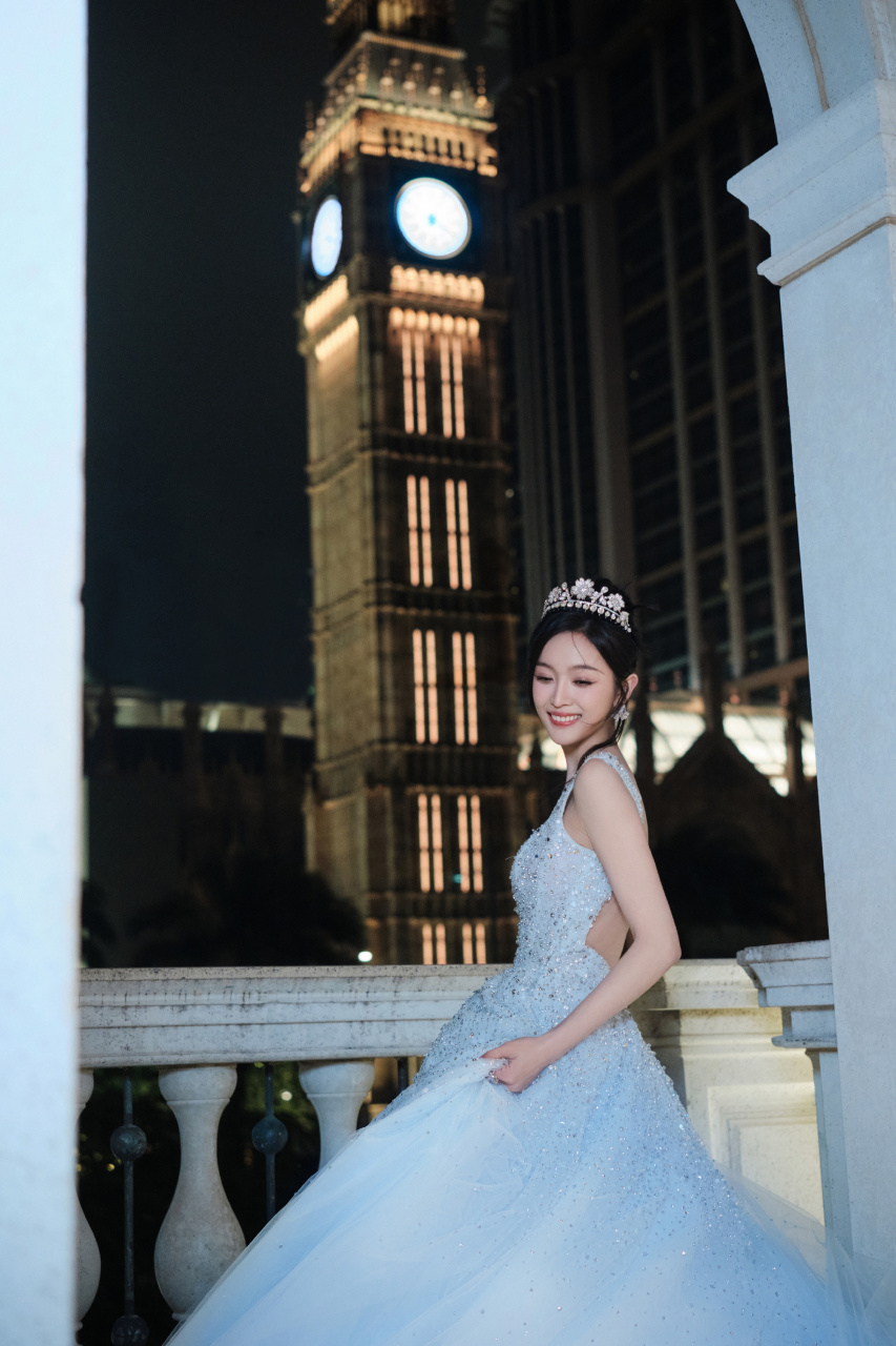 吴宣仪白色婚纱裙,浪漫甜美 #吴宣仪