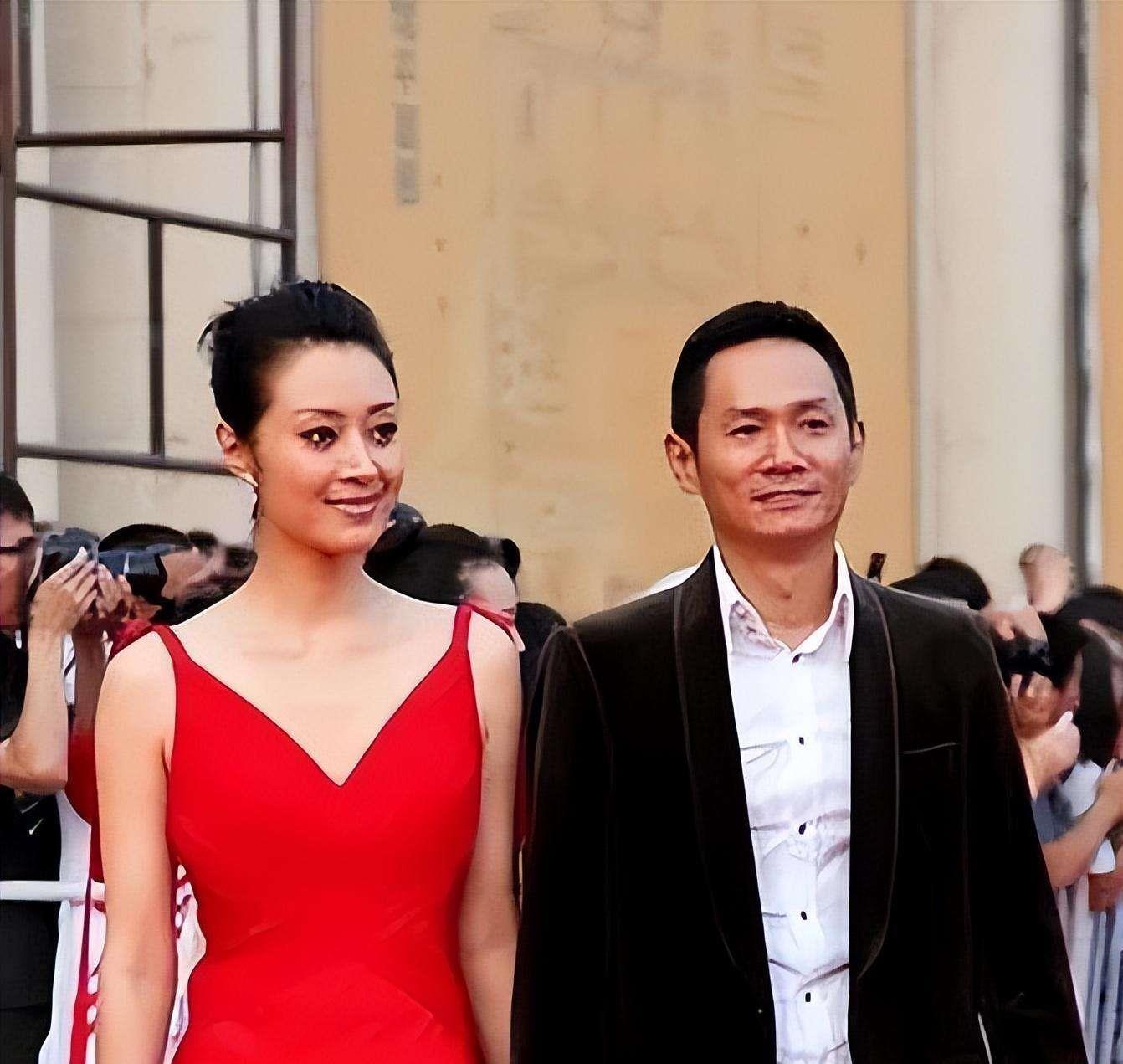 妻子佟欣离世14年后,那个说永不再娶的果靖霖,履行承诺了吗?