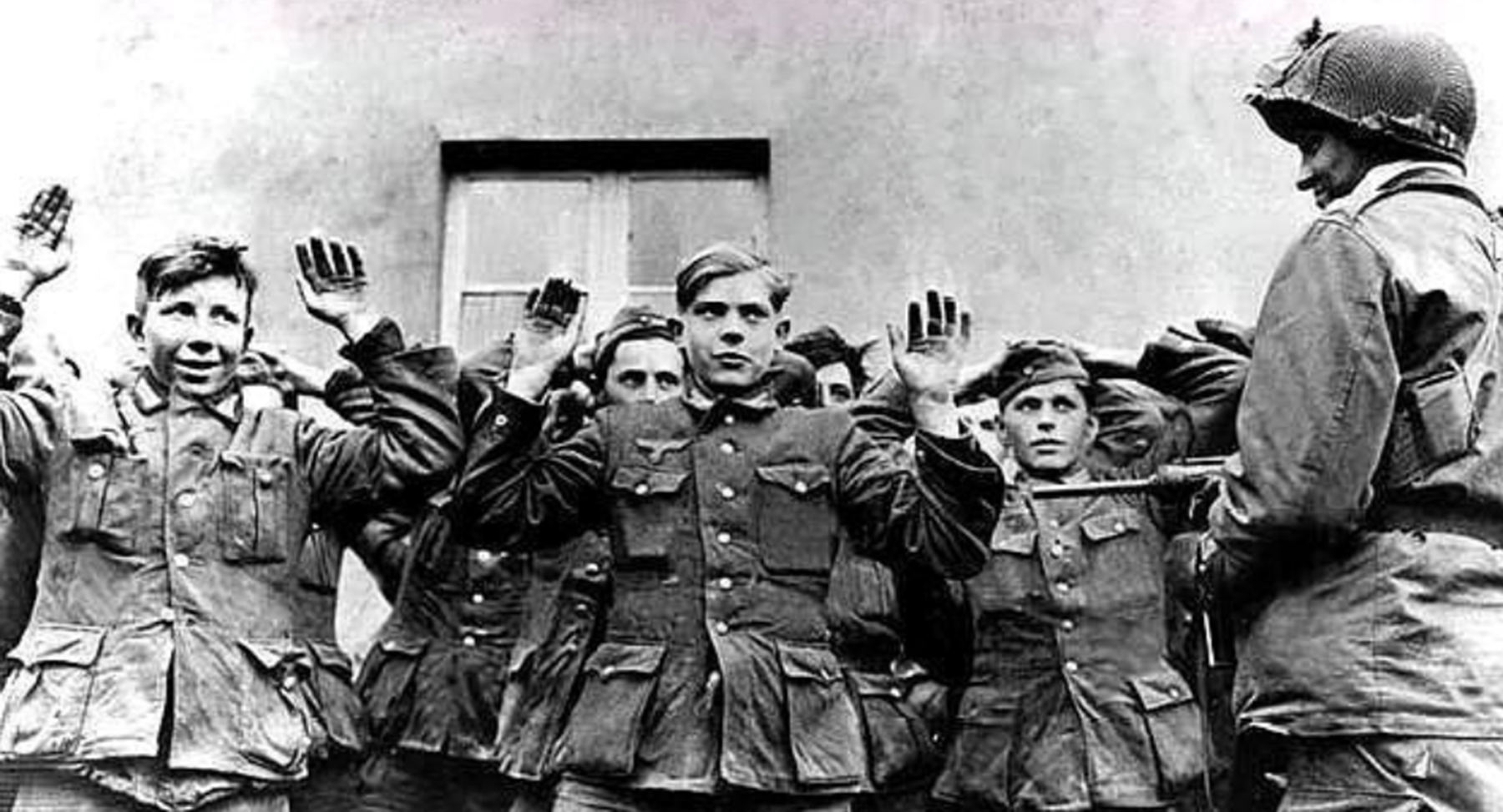 曾经的欧洲霸主法国,为何在二战时却表现如此逊,法国人为何投降