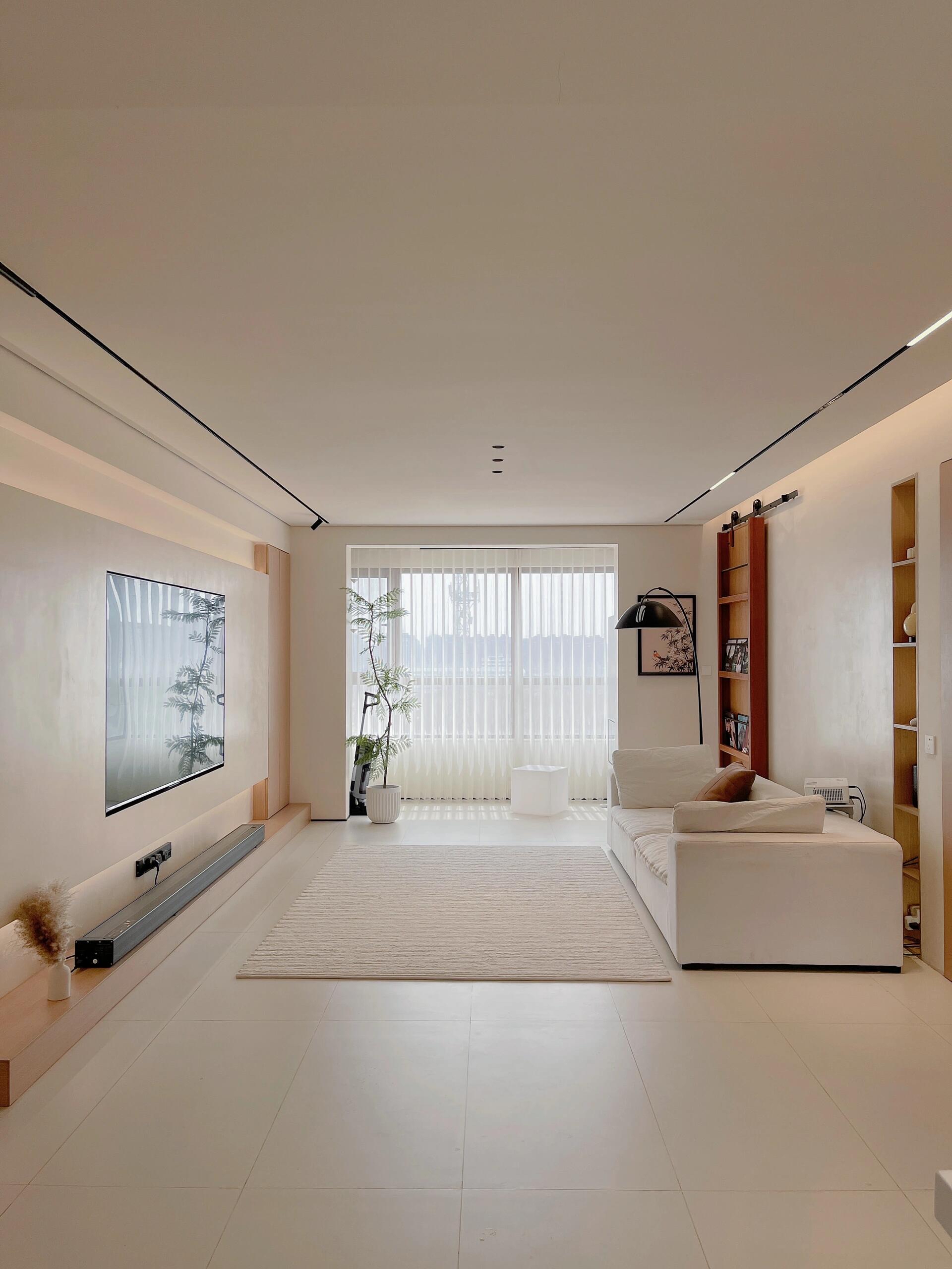 没请装修公司,13w自装的96平 hi,欢迎参观我家 全程自装,简单干净又