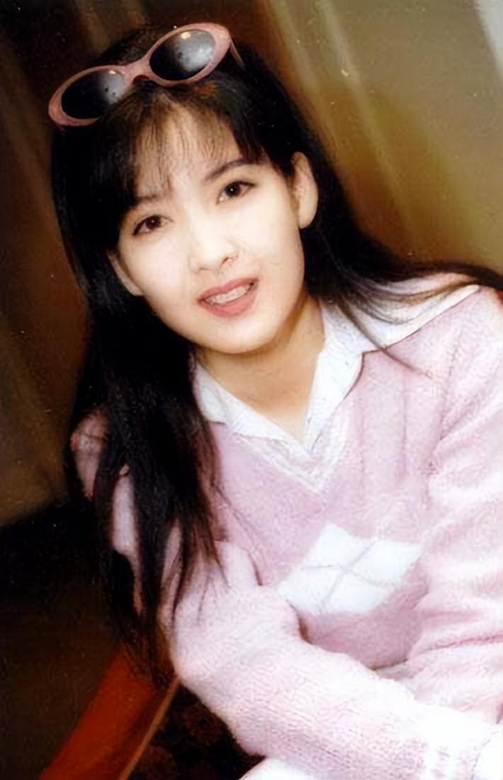 周慧敏:一代玉女的传奇人生