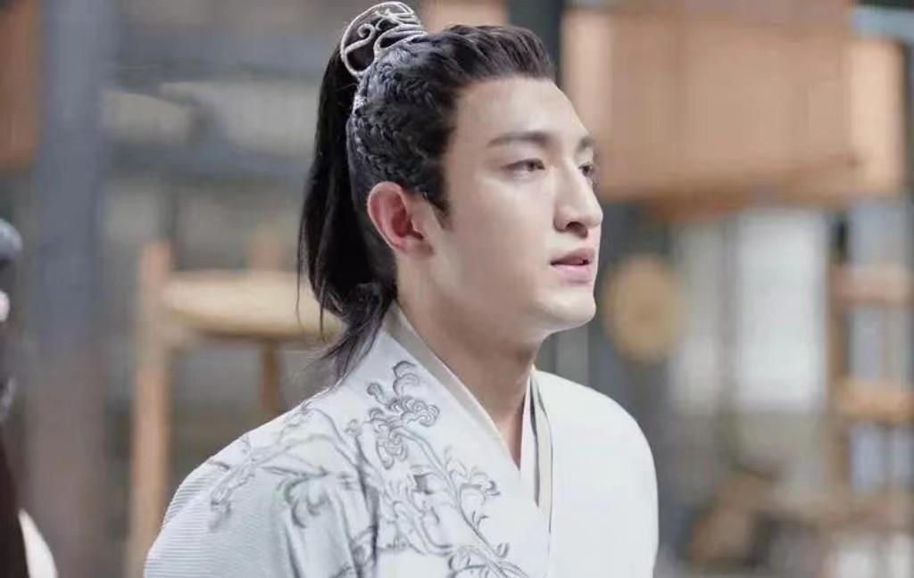 07金瀚——塌鼻子