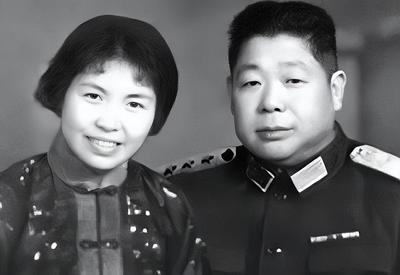 1943年陈赓说要把妹妹嫁给陈锡联陈锡联大笑你的妹妹不合适