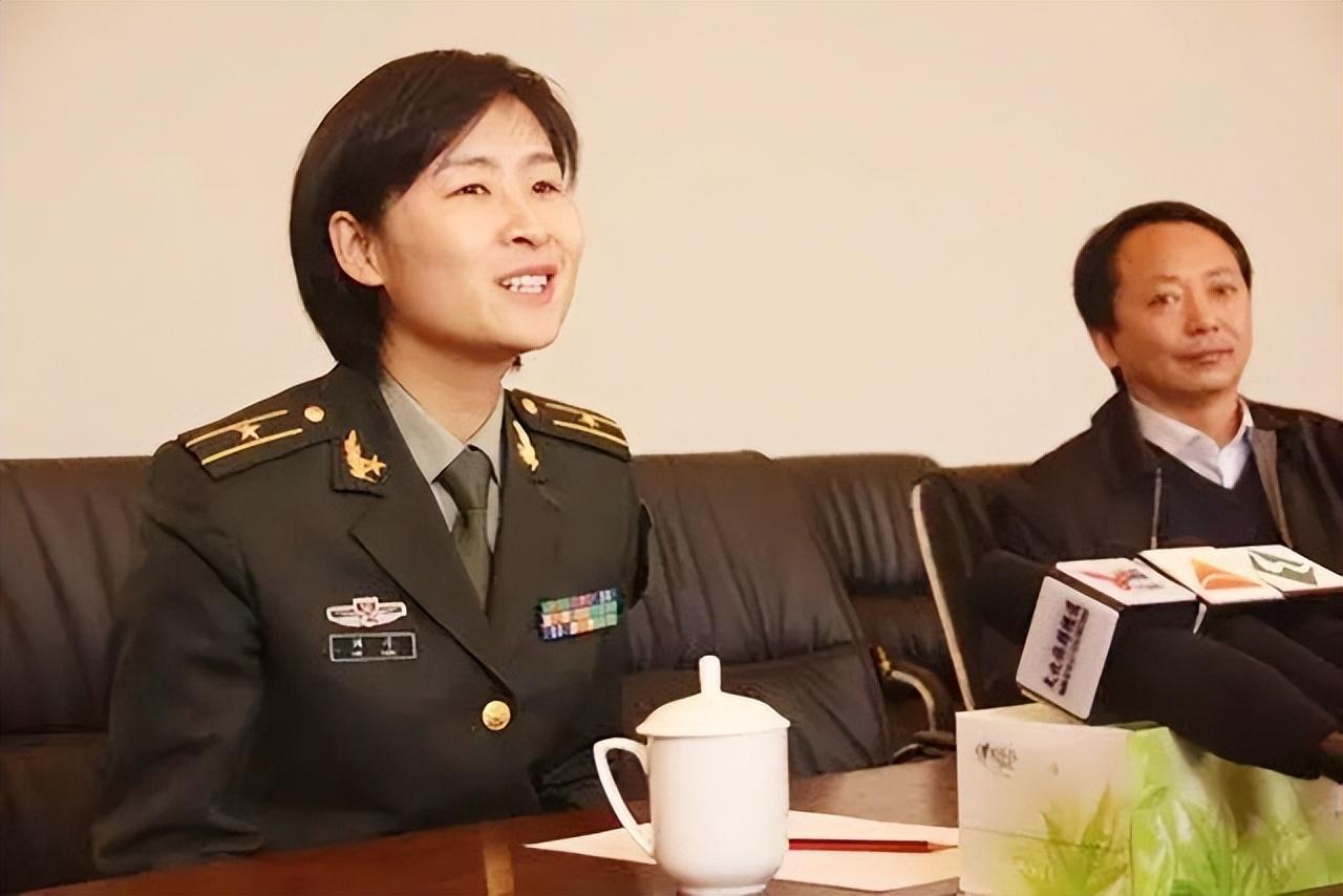 回顾航天刘洋丈夫才貌双全曾对妻子撒谎妻子却不怪他