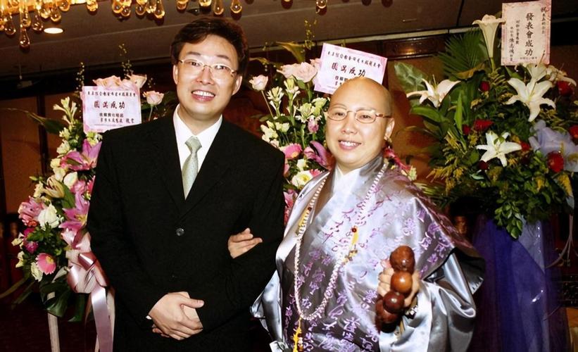 回顾看破红尘的6位女星个个美若天仙红透半边天却出家当了尼姑