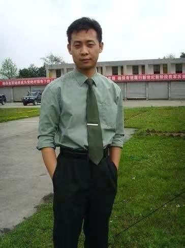 回顾张译照顾植物人初恋女友十年二婚的妻子对我表示支持