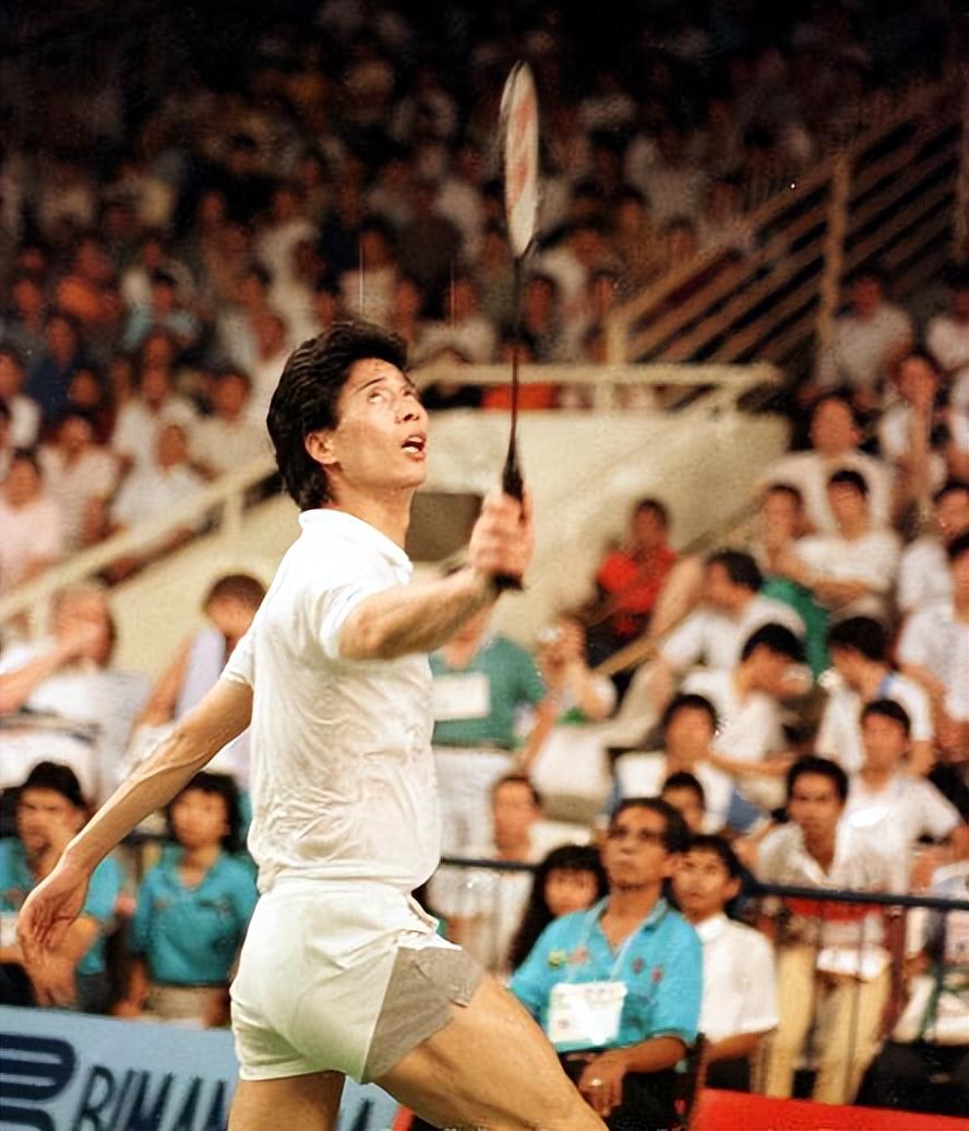 羽坛三剑客熊国宝为吃饱饭打羽毛球离婚又再婚现状如何