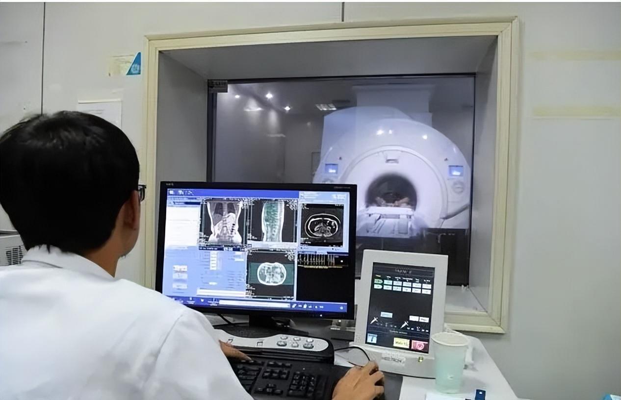 为什么不建议做磁共振检查真的是因为辐射吗医生道出真相