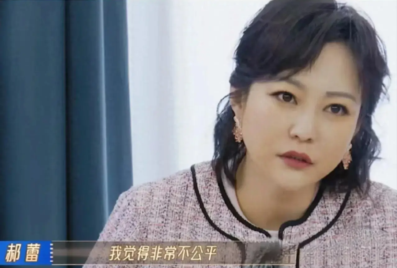 回顾为何赵奕欢不惜花3500万也要解约她又怎么实现自我救赎的