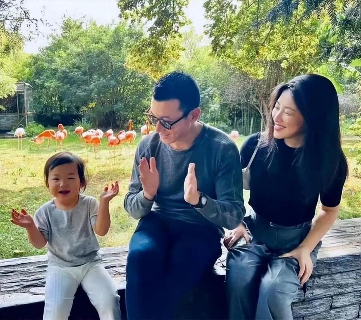 回顾3位女星的背景一个比一个强大韩雪朱珠还有一个想不到