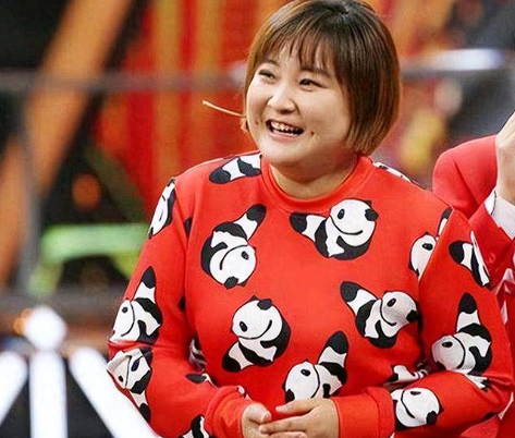 40岁的贾玲给娱乐圈的演员们提了个醒