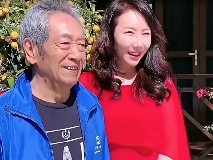 回顾闯关东两位演员现状小金粒长大娶美妻秀儿越来越美