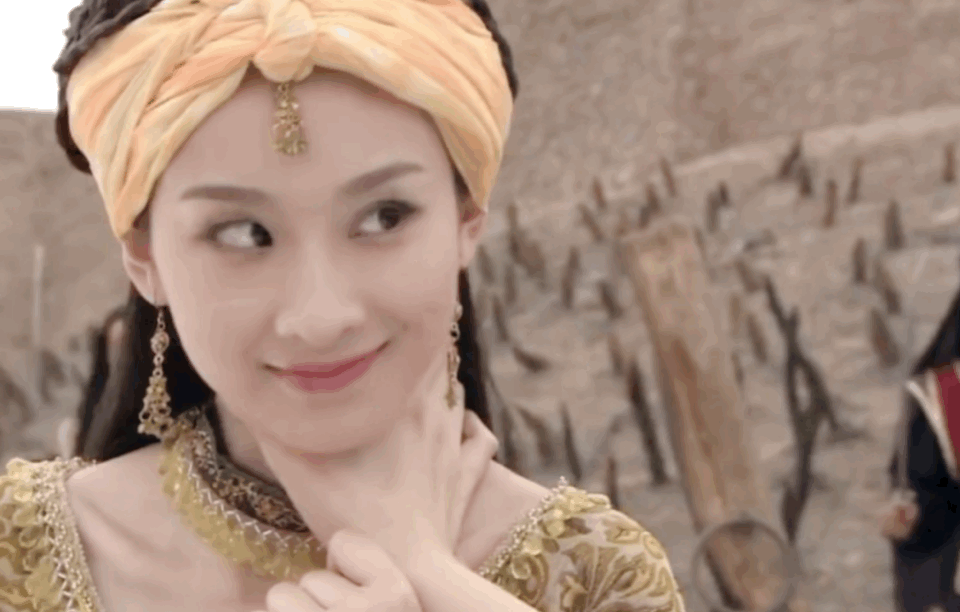 回顾灵不起来别硬演这6位女神告诉你厉害的人才能挤眉弄眼