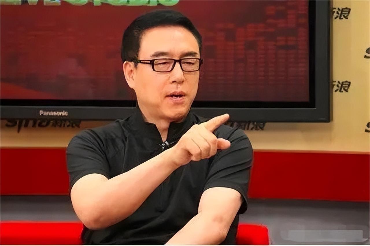 回顾郎昆春晚总导演出轨舞蹈演员52岁患脑瘤抛弃瘫痪小三