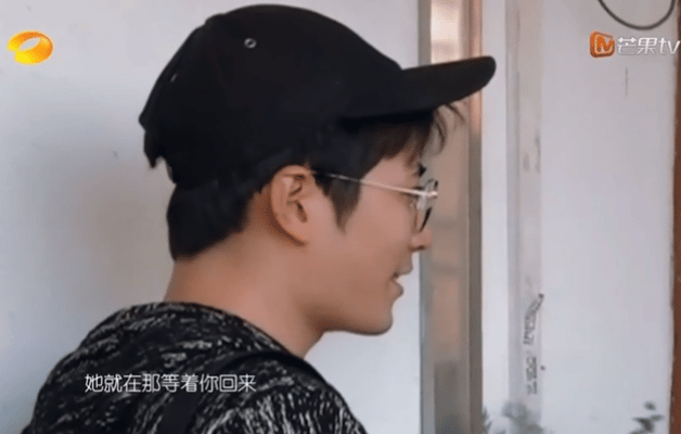 陈学冬车祸后现身竟然搞起了直播新动态引发热议