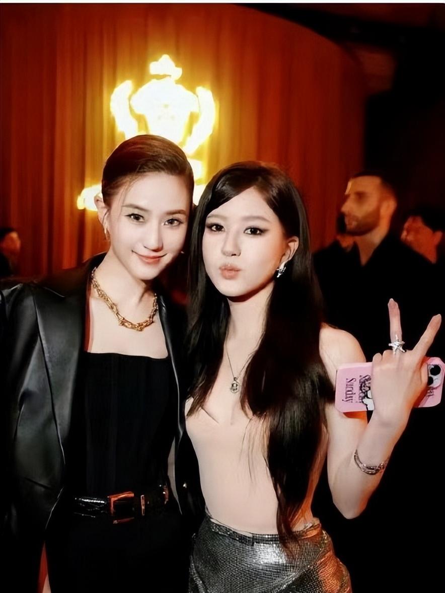 澳门一夜赌王家族c位的奚梦瑶彻底戳穿她的豪门地位