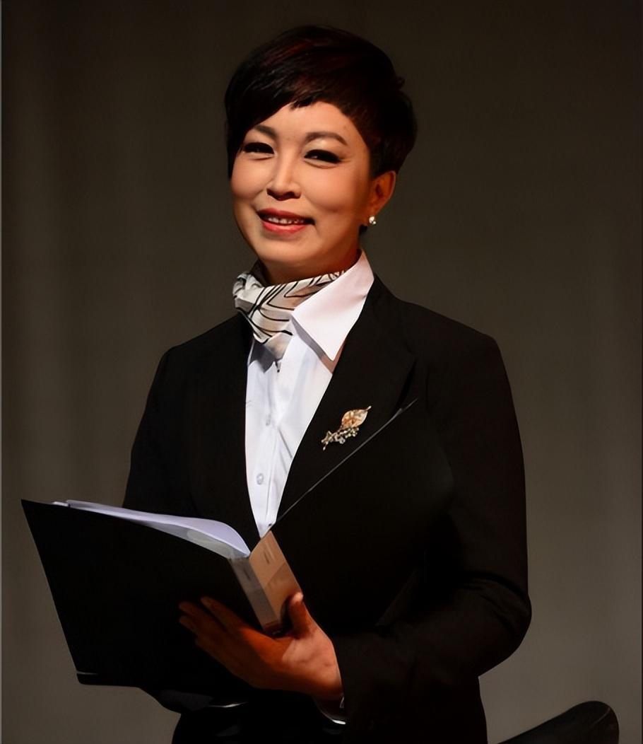 回顾再看央视三国演义才发现剧中女演员们个个大有来头