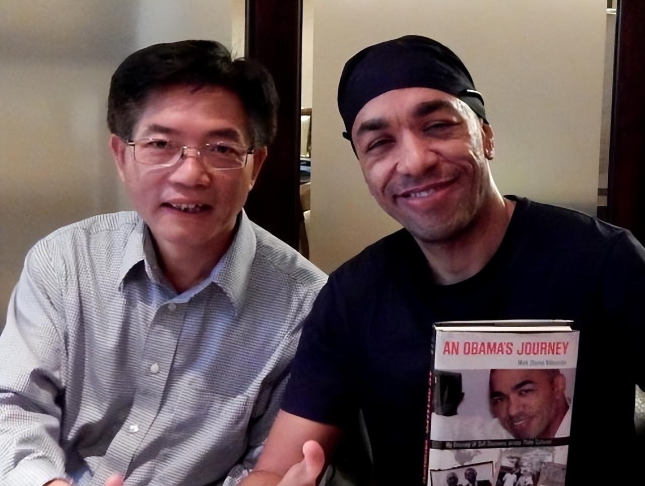 马克觉得自己当初做的决定是正确的,在这里没有种族歧视,更多的是文化