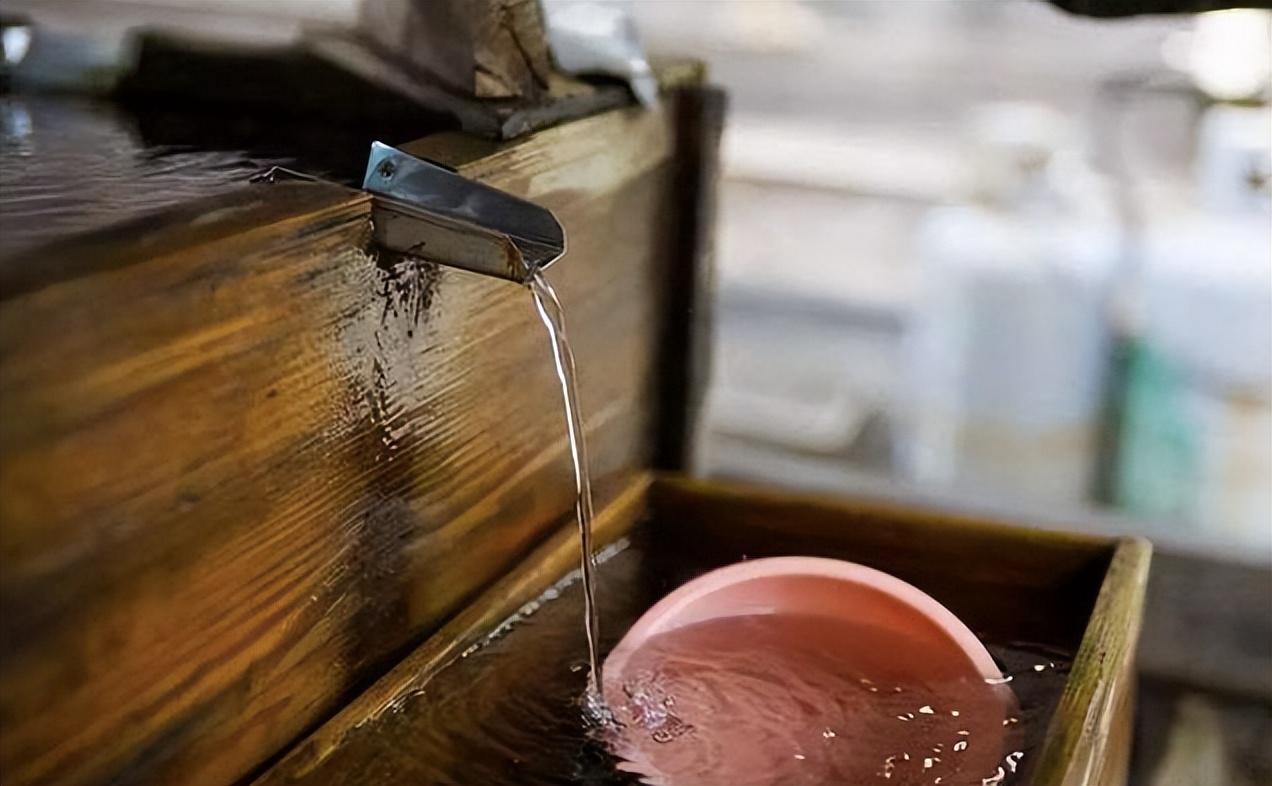 回顾喝千年的井水不能喝井水比自来水差在哪为何会逐渐消失