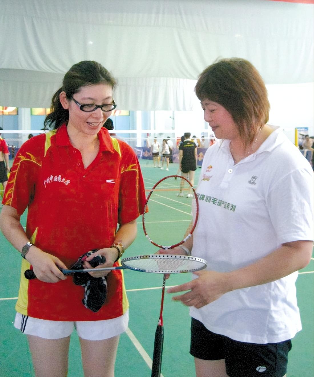 羽坛霸王花吴迪西远嫁印尼后回广州定居婚姻不被母亲接受