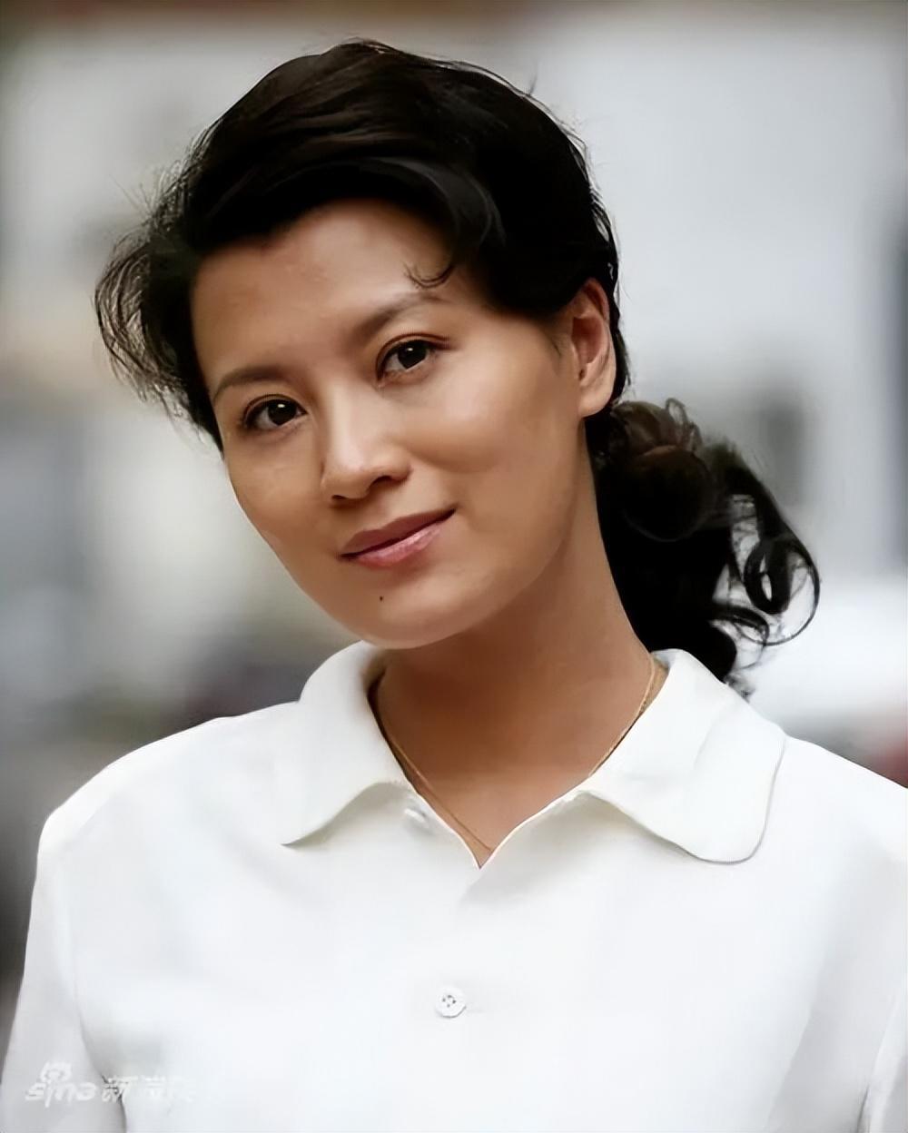 史兰芽三婚嫁大13岁李幼斌儿子被他视如己出如今成人生赢家