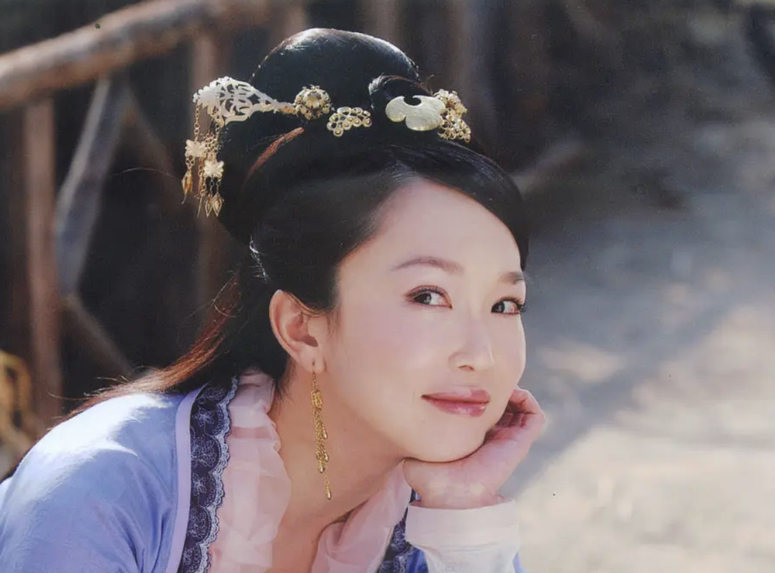 回顾范文芳因为不旺夫被富家男友抛弃嫁给李铭顺被宠成了宝