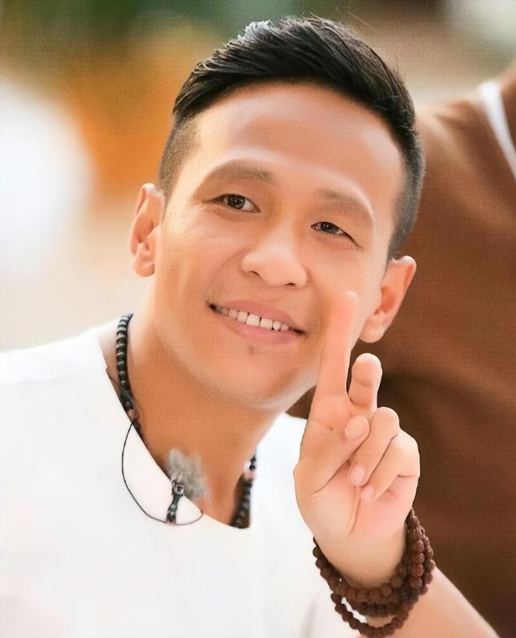 回顾霍晓红早知被老公宋小宝抛弃当初就不该让他拜赵本山为师