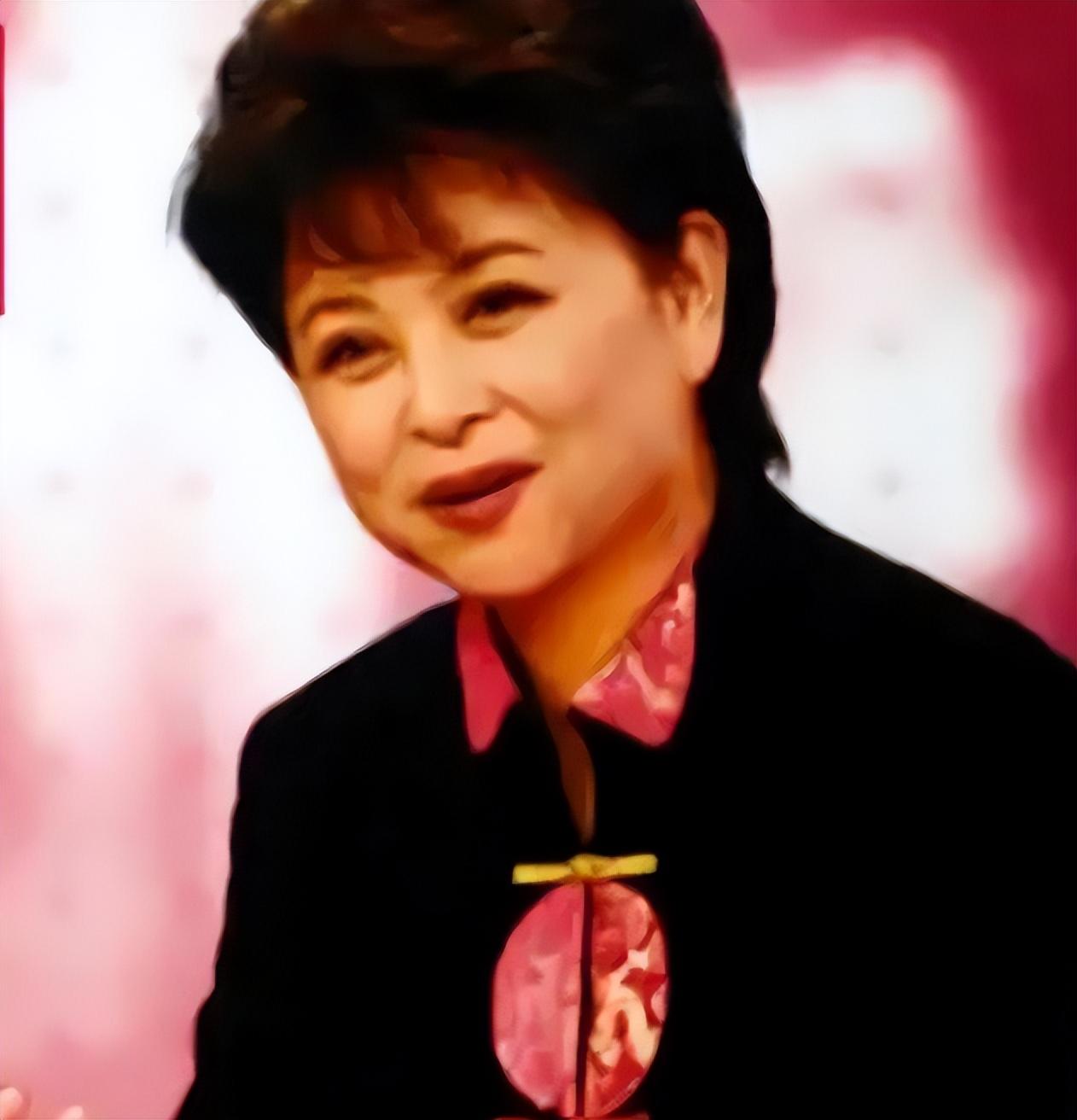 回顾央视肖晓琳退休仅5个月后去世临终前对丈夫和儿子忏悔