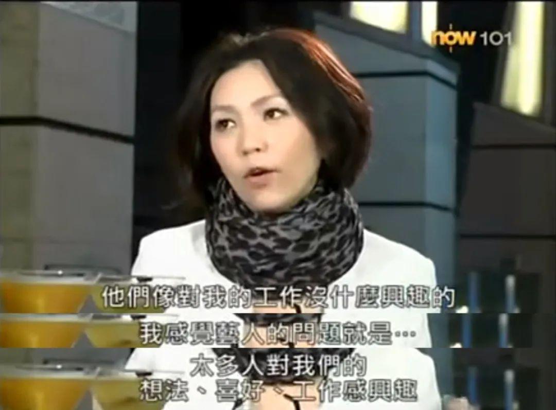 22岁签10年卖身契爱情长跑18年离婚告终52岁她终活出自我