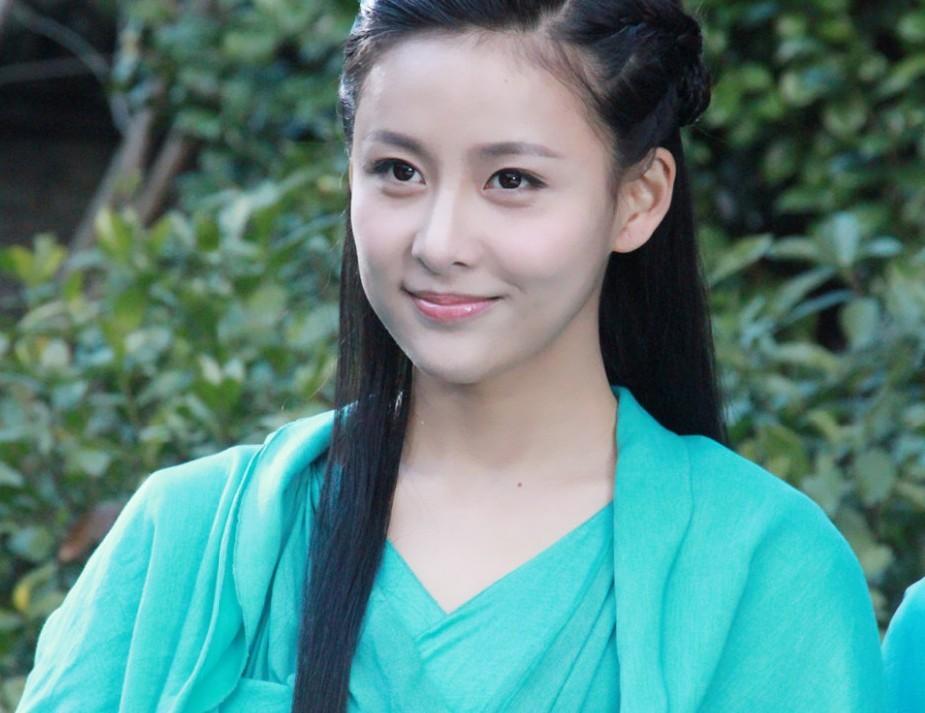 回顾上战场还浓妆艳抹让这四位女星告诉你什么叫做女将军形象