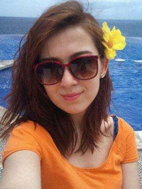 回顾尼格买提陪老婆相亲结婚9年没有孩子成名背后满是汗水