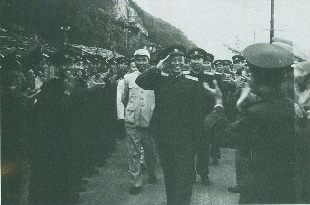 1972年李志民调福州军区韩先楚直言不讳你当军区政委我有意见