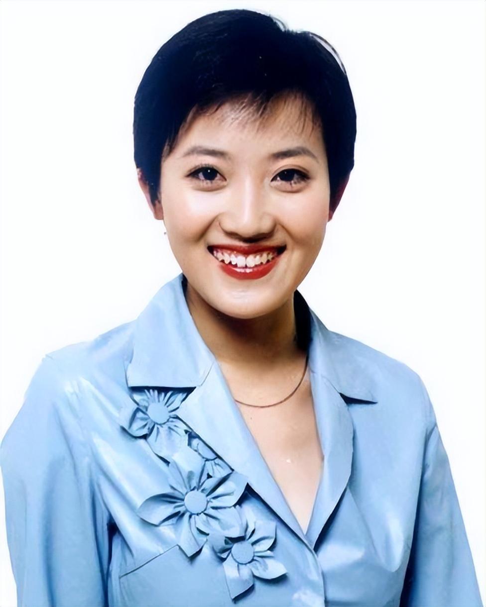 回顾央视8对明星冷门夫妻看似八竿子打不着实则是一家人