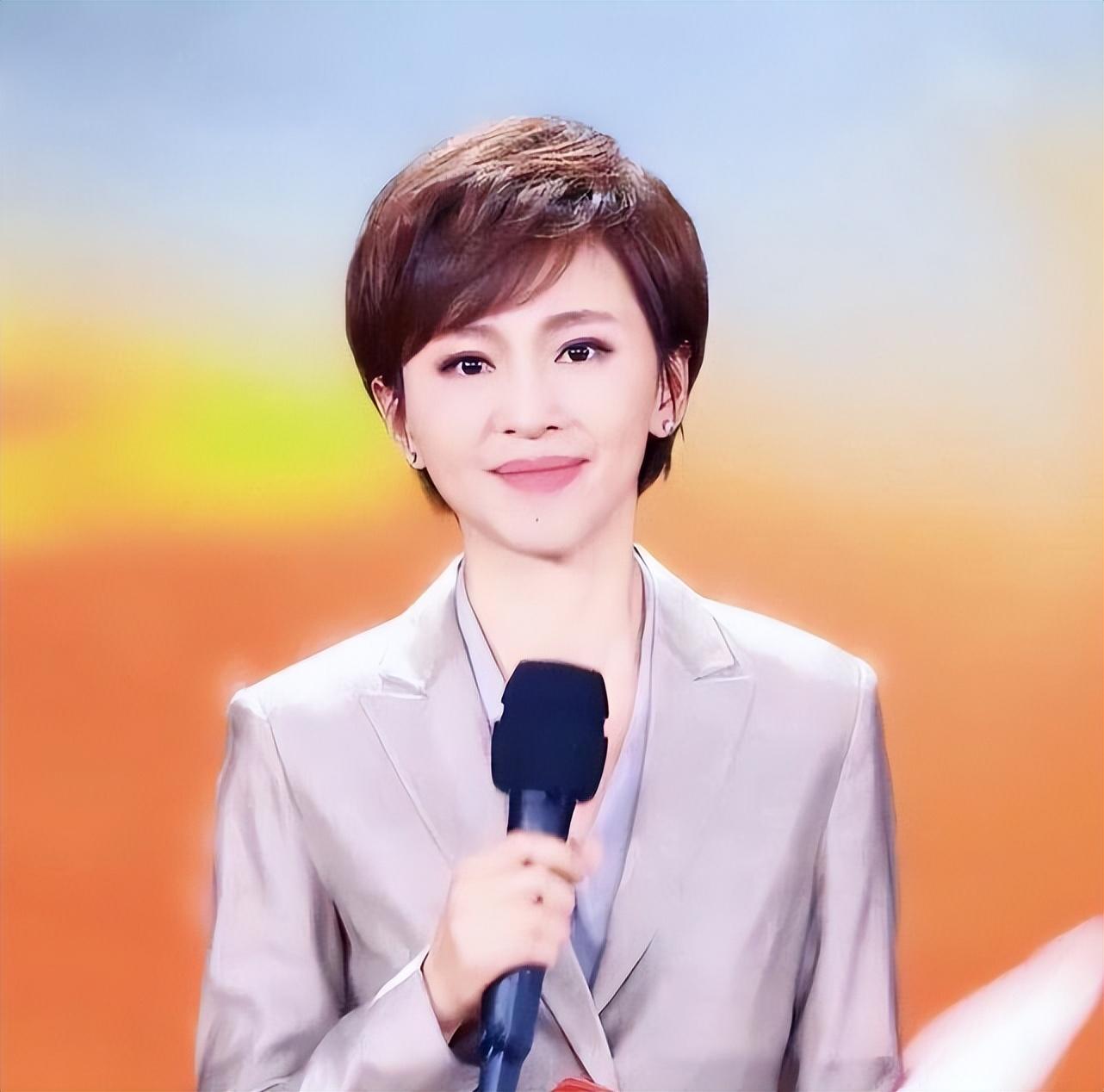 欧阳夏丹:事业风光背后的情感坚持