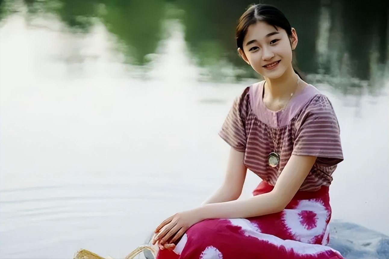 回顾4位北舞走出的女星个个自废舞功进娱乐圈抢了演员饭碗