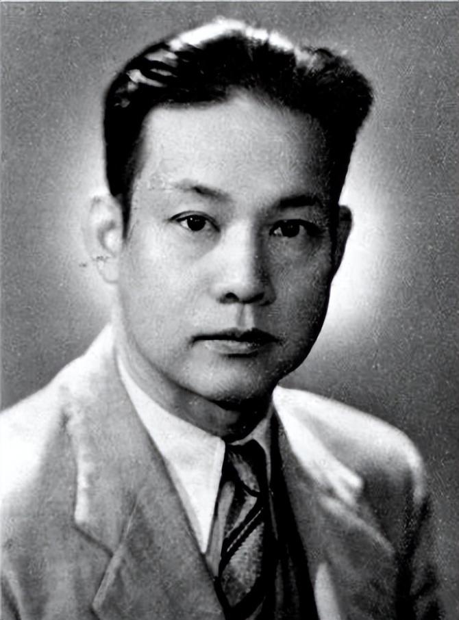 京剧大师周信芳离婚又再婚他与两任妻子的命运都很悲情