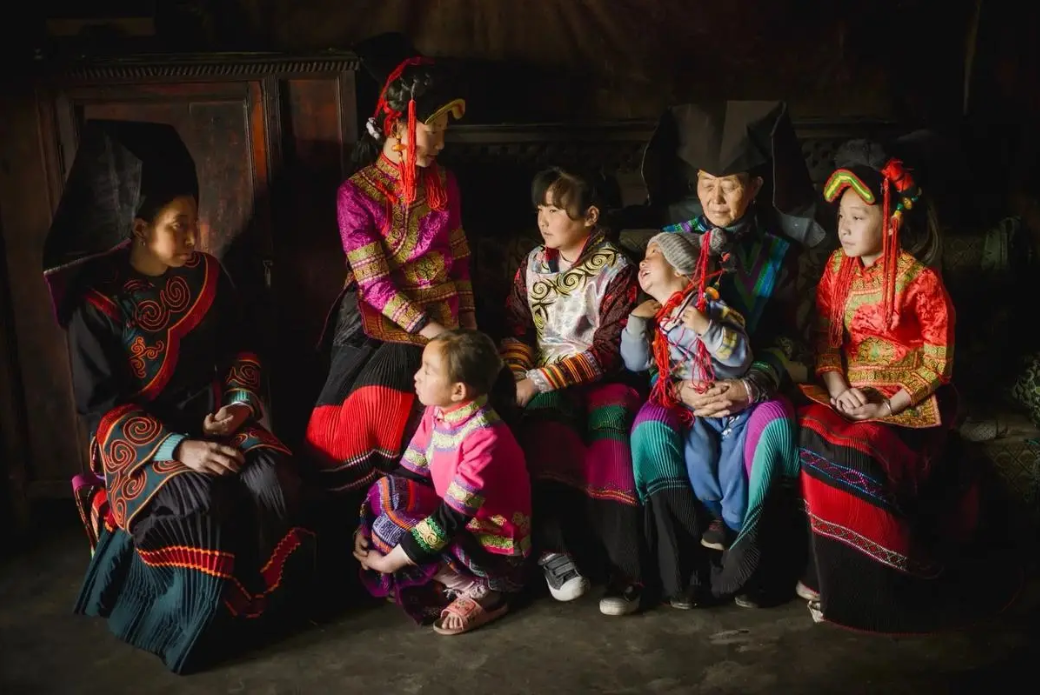 若你的小脚趾有2瓣趾甲或许不是纯正汉人而是这一种族的后裔