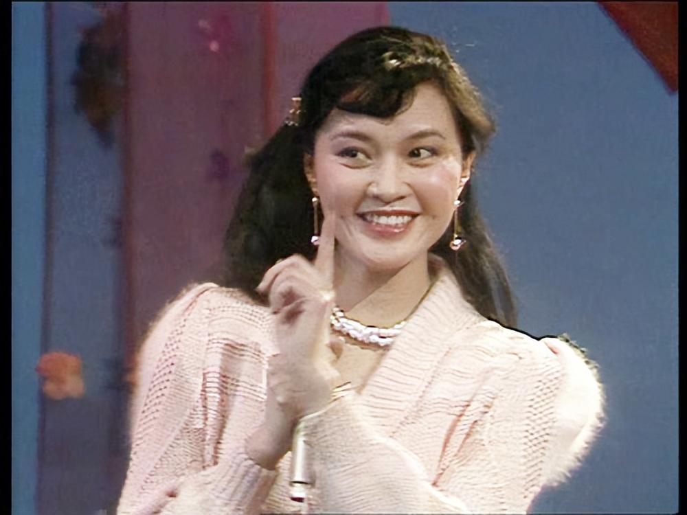 班花方舒60岁照片曝光满脸沧桑判若两人失败婚姻是她一生的痛