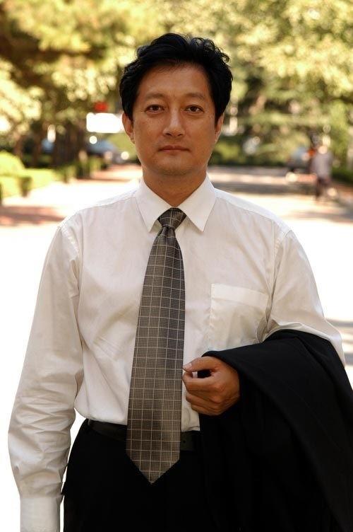 纪实壮汉被杀1米6驼背老人却被认定是凶手求告5年终获清白