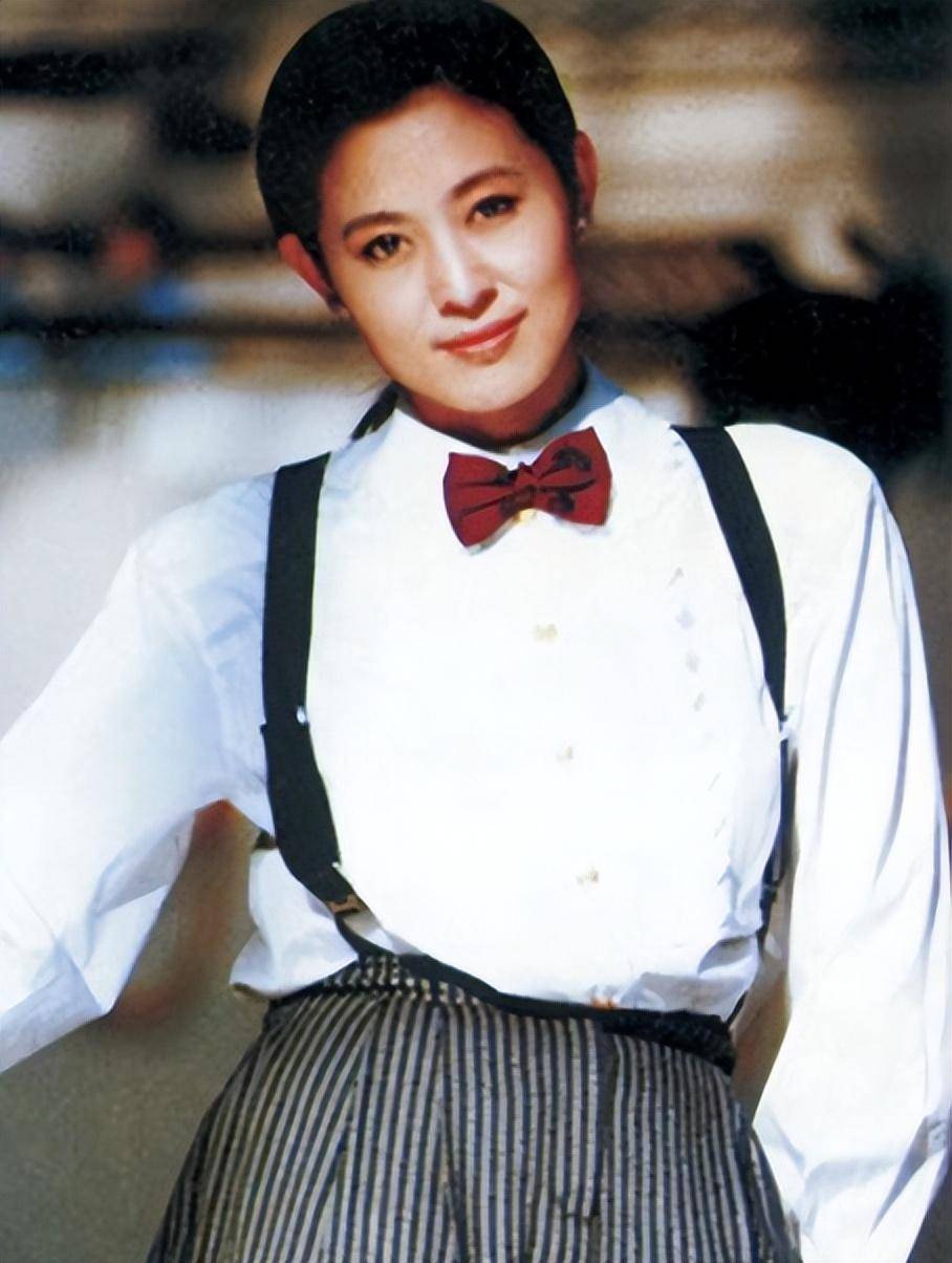 倪萍自幼父母离异经历四段恋情两段婚姻后她终获幸福