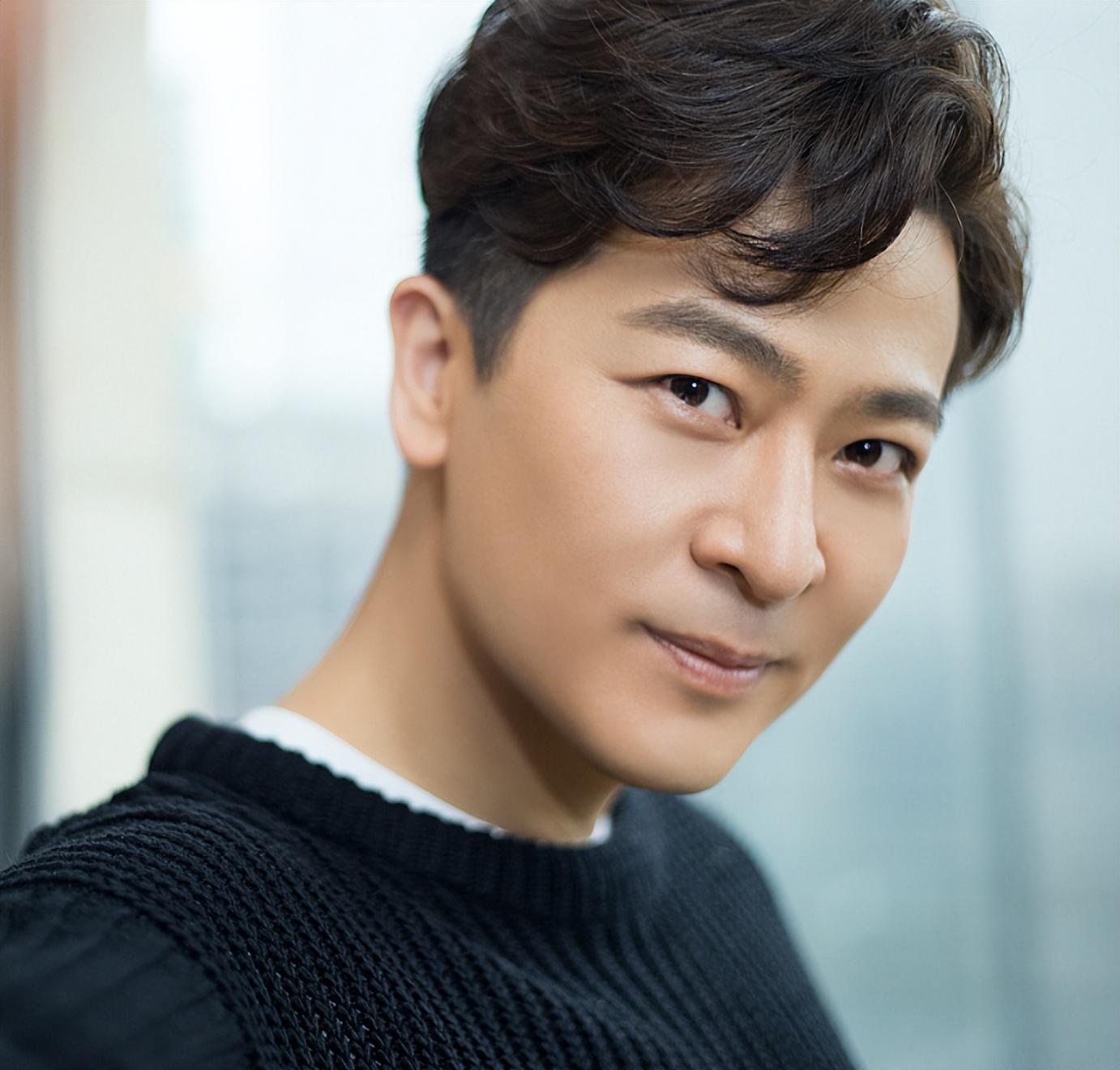 回顾美男子产地还得看山东这8位男明星个个浓眉大眼气宇不凡