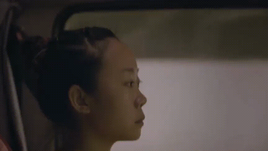 回顾女卡车司机6000元被亲爹卖掉两次离婚后成奥斯卡导演宠儿