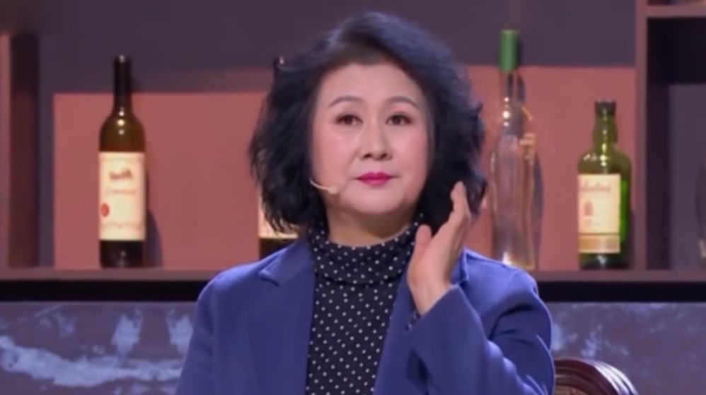 那个时候,黄晓娟已经到了要成家的年龄.