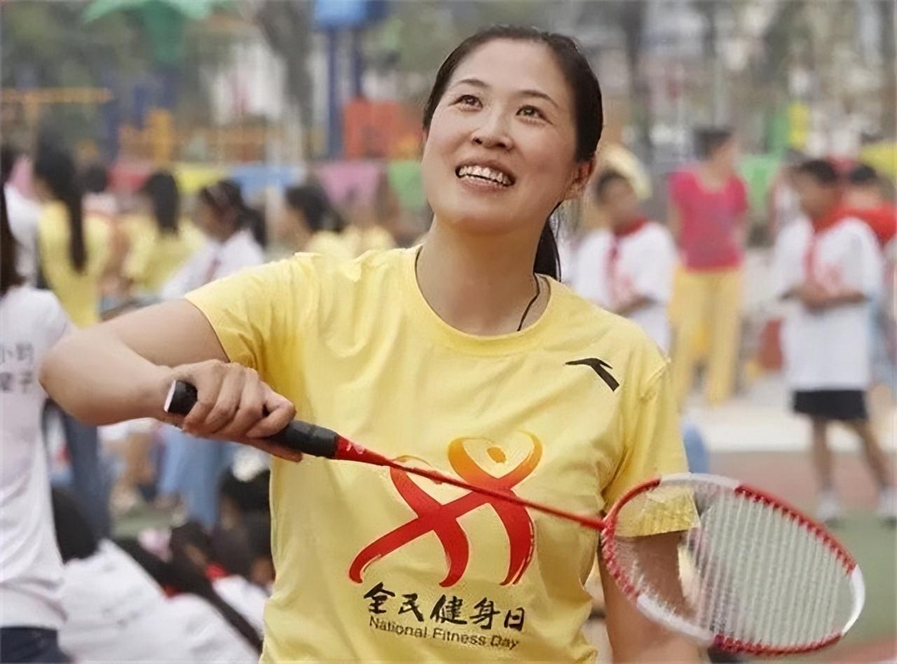 回顾陈宏与高崚分手娶娇妻今定居台北成福建羽毛球女队教练