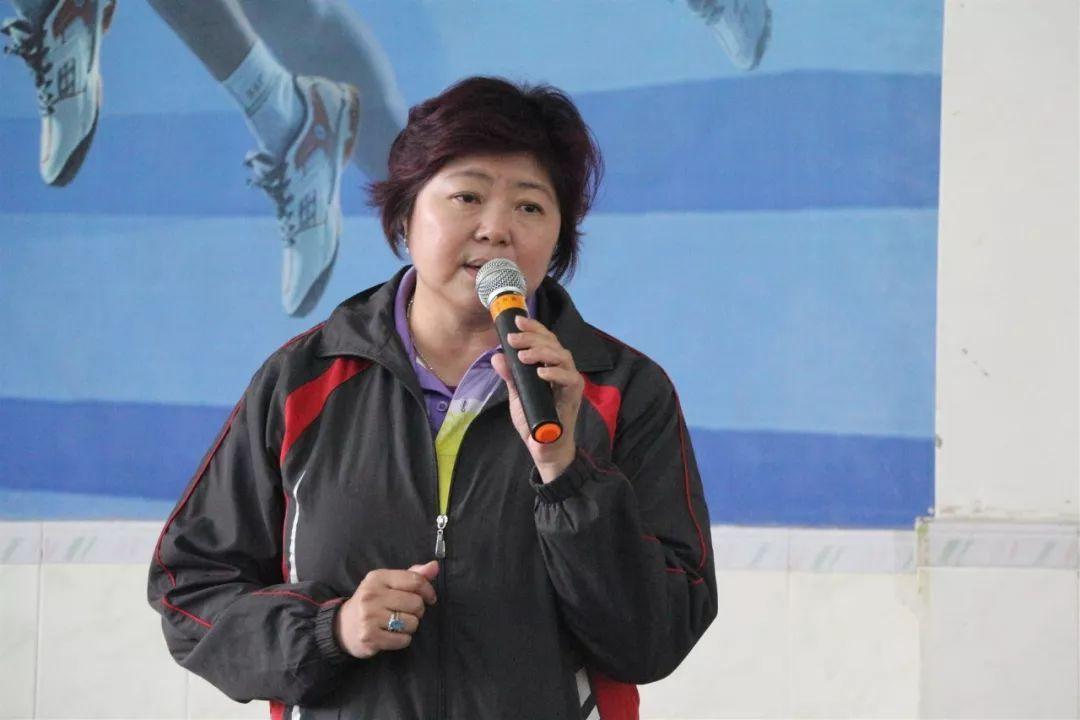 羽坛霸王花吴迪西远嫁印尼后回广州定居婚姻不被母亲接受