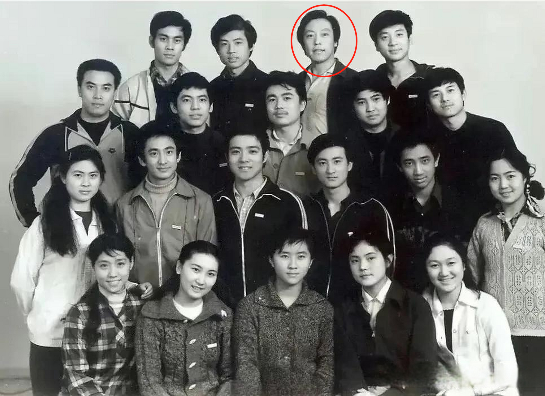 回顾戏混子咸猪手没素质这8位明星惹人嫌都不冤枉