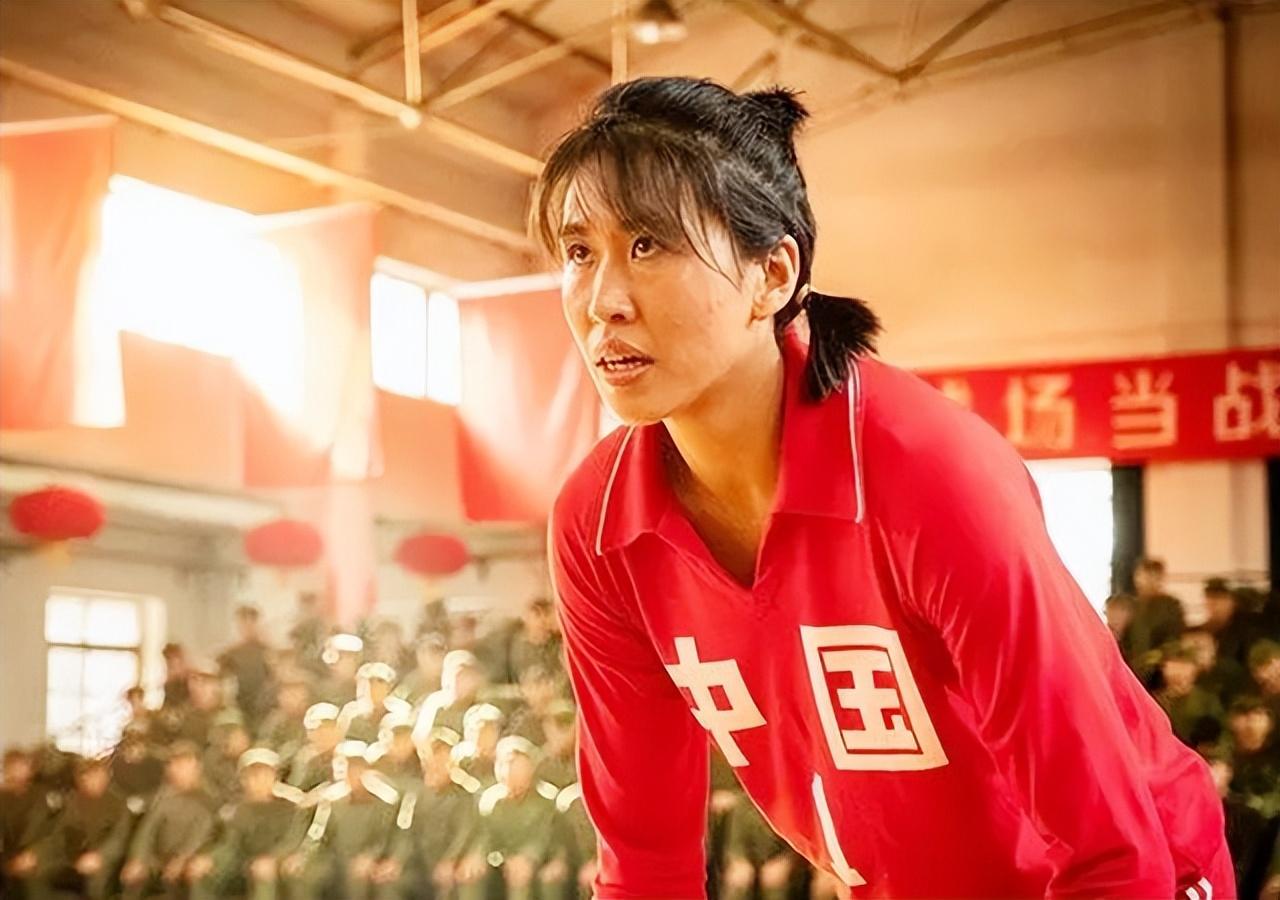 回顾郎平奥运会结束后回到美国晒全家合照30岁女儿笑容灿烂